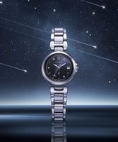 【シチズン/CITIZEN】の【流星群がテーマの限定モデル】星の輝きが夜空を照らし神秘的に軌跡を描く流星群をデザインに落としこんだ電波時計 人気、トレンドファッション・服の通販 founy(ファニー) ファッション Fashion レディースファッション WOMEN 腕時計 Watch ガラス Glass グラデーション Gradation コーティング Coating シルバー Silver 時計 Clock ロマンティック Romantic 冬 Winter NEW・新作・新着・新入荷 New Arrivals エレガント 上品 Elegant |ID:prp329100004217531