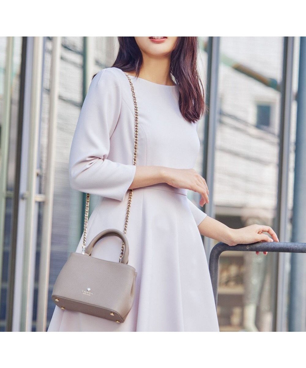 【トッカ/TOCCA】の【ヨンア×大人百花コラボ】OPTARE BAG バッグ インテリア・キッズ・メンズ・レディースファッション・服の通販 founy(ファニー) ファッション Fashion レディースファッション Fashion for Women バッグ Bags アクセサリー Fashion Accessories キルト Quilt, Quilted Fabric コラボ Collaboration, Collab ショルダー Shoulder, Shoulder Strap ジップ Zip, Zipper チェーン Chain, Chain Strap ツイード Twill, Twill Weave フォルム Silhouette, Form ポケット Pocket, Pocket Detail モダン Modern, Contemporary リボン Ribbon, Bow リュクス Luxury, Elegant, High-End, Chic S/S・春夏 SS, Spring/Summer, Warm Season 夏 Summer 2025年 2025 2025春夏・S/S Spring/Summer 2025 SS25 ベージュ|ID: prp329100004230981 ipo3291000000033621135