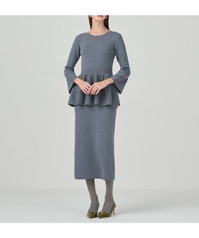 【グレース コンチネンタル/GRACE CONTINENTAL】のペプラムニットワンピース 人気、トレンドファッション・服の通販 founy(ファニー) ファッション Fashion レディースファッション WOMEN ワンピース Dress ニットワンピース Knit Dresses NEW・新作・新着・新入荷 New Arrivals A/W・秋冬 Aw・Autumn/Winter・Fw・Fall-Winter S/S・春夏 Ss・Spring/Summer ドレス Dress ペプラム Peplum ラグジュアリー Luxury 夏 Summer |ID:prp329100004231941