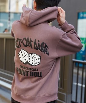 【ウィゴー/WEGO】の【裏起毛/ユニセックス着用ITEM】リラックスフィットグラフィックパーカー 人気、トレンドファッション・服の通販 founy(ファニー) ファッション Fashion レディースファッション WOMEN トップス・カットソー Tops/Tshirt パーカ Sweats 秋 Autumn/Fall カーゴパンツ Cargo Pants ショーツ Shorts スマホ Smartphone デニム Denim トレンド Trend パーカー Hoodie フロント Front 冬 Winter A/W・秋冬 Aw・Autumn/Winter・Fw・Fall-Winter 再入荷 Restock/Back In Stock/Re Arrival おすすめ Recommend |ID:prp329100004236164