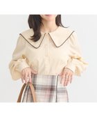 【アースミュージックアンドエコロジー/earth music&ecology】の配色ピコレースブラウス 人気、トレンドファッション・服の通販 founy(ファニー) ファッション Fashion レディースファッション WOMEN トップス・カットソー Tops/Tshirt シャツ/ブラウス Shirts/Blouses NEW・新作・新着・新入荷 New Arrivals A/W・秋冬 Aw・Autumn/Winter・Fw・Fall-Winter おすすめ Recommend スウェット Sweat トレンド Trend フェミニン Feminine ボトム Bottom ポケット Pocket レース Race thumbnail Light Beige|ID: prp329100004239401 ipo3291000000029395932