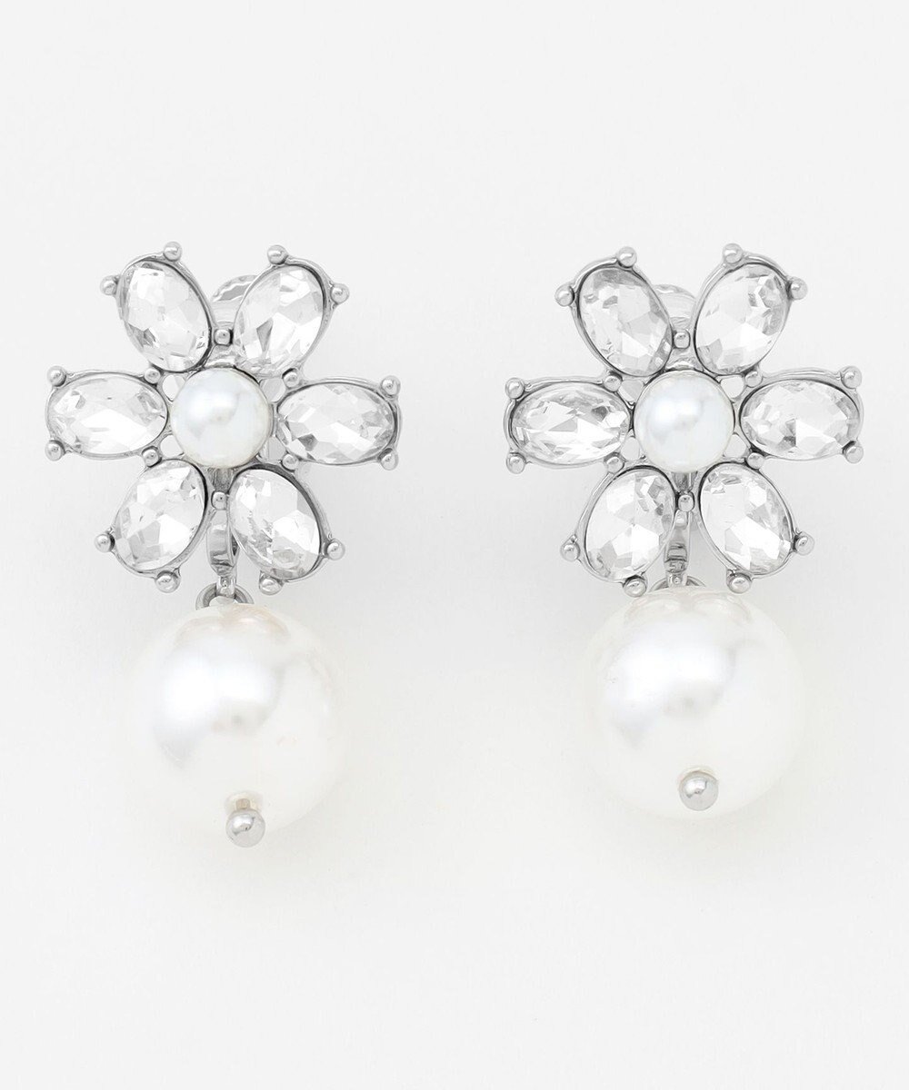 【トッカ/TOCCA】のDAISY BIJOUX&PEARL EARRINGS イヤリング インテリア・キッズ・メンズ・レディースファッション・服の通販 founy(ファニー) 　ファッション　Fashion　レディースファッション　WOMEN　ジュエリー　Jewelry　リング　Rings　イヤリング　Earrings　NEW・新作・新着・新入荷　New Arrivals　2025年　2025　S/S・春夏　Ss・Spring/Summer　アクセサリー　Accessories　イヤリング　Earrings　ストーン　Stone　センター　Center　ドレス　Dress　パール　Pearl　ビジュー　Bijou　フェミニン　Feminine　エレガント 上品　Elegant　夏　Summer　ホワイト系|ID: prp329100004242289 ipo3291000000029425124