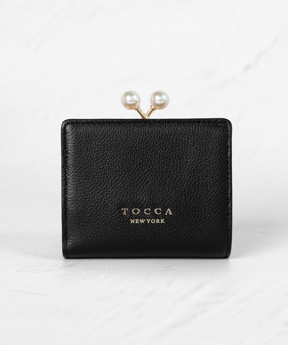 【トッカ/TOCCA】のPOINT OF PEARL BIIFOLOD WALLET 2つ折り財布 インテリア・キッズ・メンズ・レディースファッション・服の通販 founy(ファニー) 　ファッション　Fashion　レディースファッション　WOMEN　財布　Wallets　ウォレット　Wallet　コンパクト　Compact　財布　Wallet　パール　Pearl　フェミニン　Feminine　ポケット　Pocket　メタル　Metal　モダン　Modern　S/S・春夏　Ss・Spring/Summer　NEW・新作・新着・新入荷　New Arrivals　おすすめ　Recommend　夏　Summer　2025年　2025　ブラック系|ID: prp329100004243305 ipo3291000000029434527