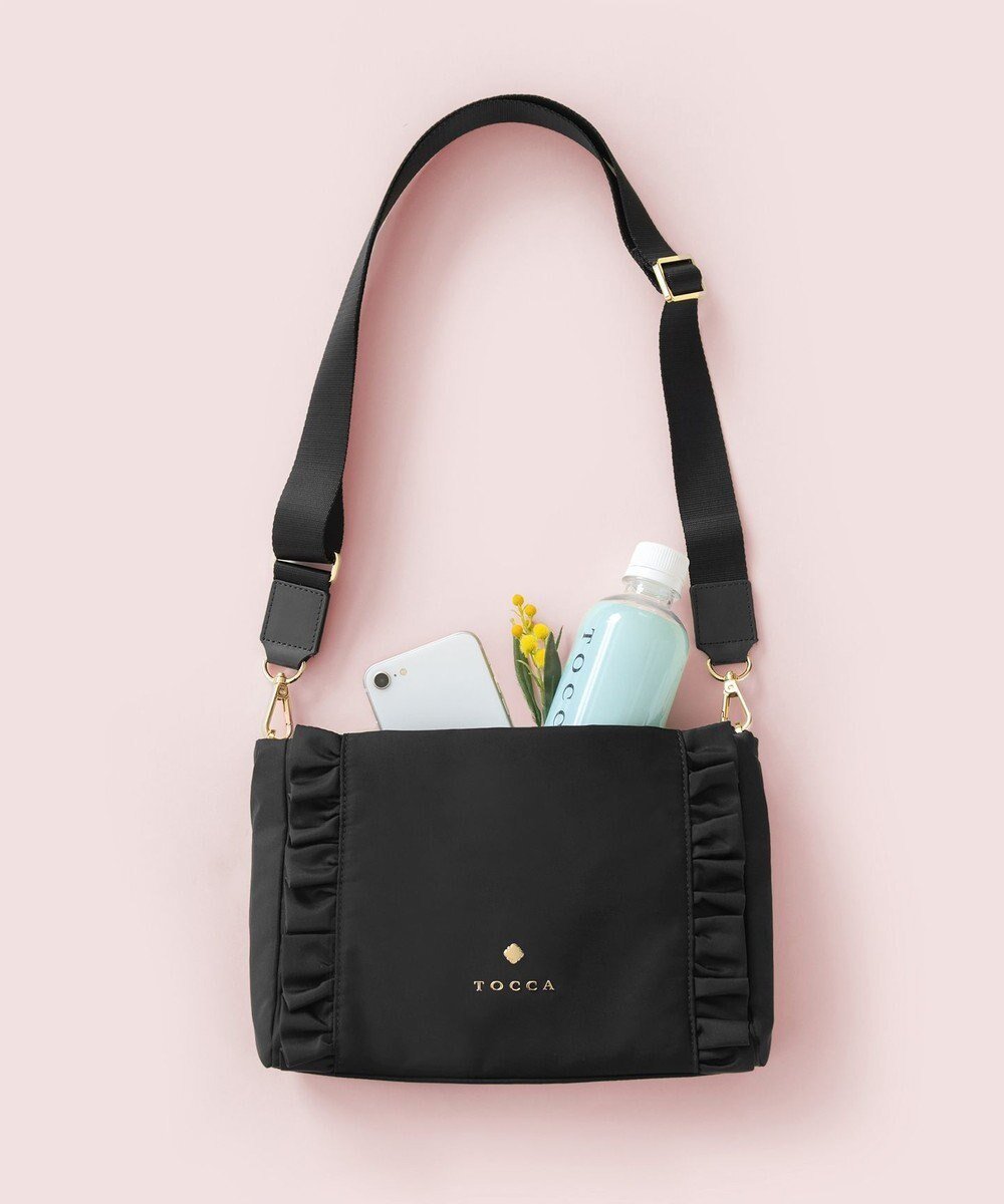 【トッカ/TOCCA】の【撥水】TRIM WAVES POCHETTE ポシェットバッグ インテリア・キッズ・メンズ・レディースファッション・服の通販 founy(ファニー) 　ファッション　Fashion　レディースファッション　WOMEN　バッグ　Bag　ショルダー　Shoulder　ジップ　Zip　財布　Wallet　雑誌　Magazine　フリル　Frills　ポケット　Pocket　ポシェット　Pochette　ポーチ　Pouch　マグネット　Magnet　リュクス　Luxe　S/S・春夏　Ss・Spring/Summer　夏　Summer　旅行　Travel　2025年　2025　2025春夏・S/S　Ss,Spring/Summer,2025　ブラック系|ID: prp329100004243310 ipo3291000000032285763