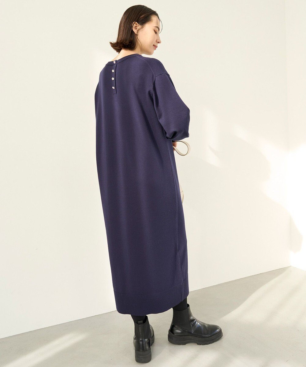 【アンフィーロ 自由区/UNFILO】の【洗える】ネックビジュー ニットワンピース 人気、トレンドファッション・服の通販 founy(ファニー) 　ファッション　Fashion　レディースファッション　Ladies' Fashion Online　ワンピース　Dress　ニットワンピース　Knit Dresses　ウォッシャブル　Washable　ジュエリー　Jewelry　ストレッチ　Stretch　スリーブ　Sleeve　エレガント 上品　Elegant　再入荷　Restock/Back In Stock/Re Arrival　年末年始　The Year-End And New Year Holidays　洗える　Washable　A/W・秋冬　Aw・Autumn/Winter・Fw・Fall-Winter　ビジネス 仕事 通勤　Business　 other-1|ID: prp329100004243355 ipo3291000000032588329