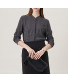 【アイシービー/iCB】の【UVケア・速乾・洗える】BackSatinAmunzen バンドカラーブラウス 人気、トレンドファッション・服の通販 founy(ファニー) ファッション Fashion レディースファッション Fashion for Women トップス・カットソー Cut & Sew Tops シャツ・ブラウス・オフィスカジュアル Elegant Blouses & Button-Ups インナー Innerwear 洗える Machine Washable サテン Satin, Glossy Fabric スーツ Suit, Formalwear 定番 Standard, Basic Item 人気 Popular, Best Seller プリント Print, Printed Pattern A/W・秋冬 Autumn/Winter 夏 Summer セレモニー Ceremony ビジネス 仕事 通勤 Business / Work / Commuting 2025年 2025 2025春夏・S/S Spring/Summer 2025 SS25 thumbnail ブラック×オフ柄系|ID: prp329100004248138 ipo3291000000033616835