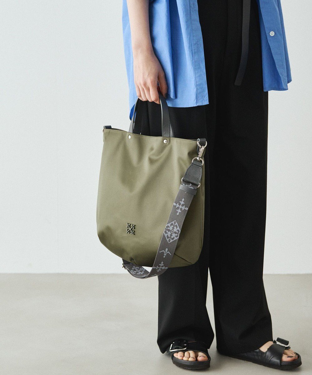 【ラシット/russet】の《WEB限定》クラウズナイロン2wayトートバッグ(CE-1501-WEB) インテリア・キッズ・メンズ・レディースファッション・服の通販 founy(ファニー) 　ファッション　Fashion　レディースファッション　Ladies' Fashion Online　バッグ　Bag　傘　Umbrella　サテン　Satin　スマート　Smart　財布　Wallet　人気　Popularity　プレート　Plate　ポケット　Pocket　モチーフ　Motif　無地　Plain Color　再入荷　Restock/Back In Stock/Re Arrival　おすすめ　Recommend　日本製　Made In Japan　エレガント 上品　Elegant　Khaki|ID: prp329100004251052 ipo3291000000031935994