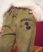 【アメリカンホリック/AMERICAN HOLIC】のラインストーンスウェットパンツ/Disney 人気、トレンドファッション・服の通販 founy(ファニー) ファッション Fashion レディースファッション WOMEN パンツ Pants NEW・新作・新着・新入荷 New Arrivals A/W・秋冬 Aw・Autumn/Winter・Fw・Fall-Winter おすすめ Recommend シンプル Simple スウェット Sweat ストーン Stone トレンド Trend プリント Print ランダム Random リラックス Relax ヴィンテージ Vintage thumbnail Khaki|ID: prp329100004252212 ipo3291000000029513227