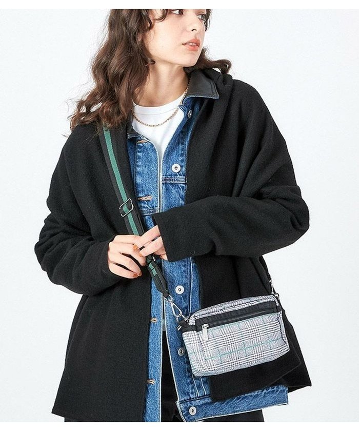 【レスポートサック/LeSportsac】のE/W PHONE CROSSBODY/グレー/グリーンチェック インテリア・キッズ・メンズ・レディースファッション・服の通販 founy(ファニー) https://founy.com/ ファッション Fashion レディースファッション WOMEN NEW・新作・新着・新入荷 New Arrivals おすすめ Recommend クラッチ Clutch コンパクト Compact シンプル Simple スクエア Square スマート Smart チェック Check ポケット Pocket ポーチ Pouch モノトーン Monotone ラップ Wrap 財布 Wallet |ID: prp329100004255724 ipo3291000000029556365