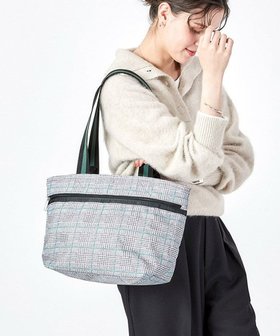 【レスポートサック/LeSportsac】のTWO HANDLE ZIP TOTE/グレー/グリーンチェック 人気、トレンドファッション・服の通販 founy(ファニー) ファッション Fashion レディースファッション WOMEN バッグ Bag NEW・新作・新着・新入荷 New Arrivals シンプル Simple チェック Check ポケット Pocket モノトーン Monotone 手帳 Pocket Book |ID:prp329100004255882