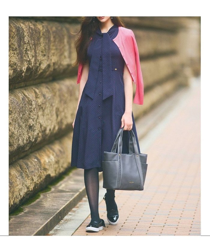 【トッカ/TOCCA】の【洗える】RAINY SEASON ドレス インテリア・キッズ・メンズ・レディースファッション・服の通販 founy(ファニー) https://founy.com/ ファッション Fashion レディースファッション WOMEN ワンピース Dress ドレス Party Dresses ドレス Dress 夏 Summer S/S・春夏 Ss・Spring/Summer 洗える Washable A/W・秋冬 Aw・Autumn/Winter・Fw・Fall-Winter |ID: prp329100004265643 ipo3291000000031942585