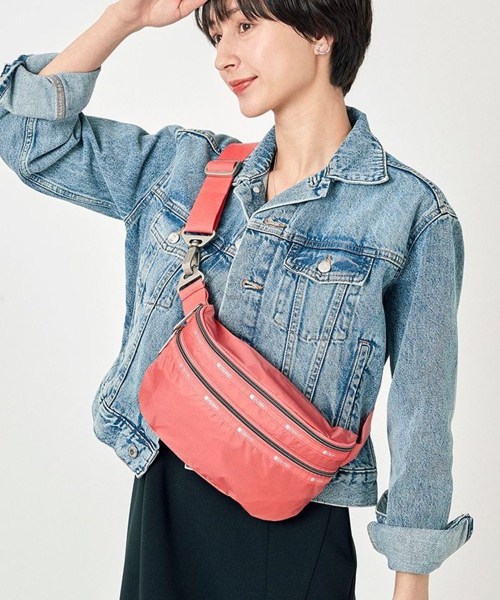 【レスポートサック/LeSportsac】のESSENTIAL BELT BAG/ポップコーラルC 人気、トレンドファッション・服の通販 founy(ファニー) 　ファッション　Fashion　レディースファッション　WOMEN　ポーチ　Pouches　アウトドア　Outdoor　軽量　Lightweight　シンプル　Simple　スポーツ　Sports　スマート　Smart　財布　Wallet　トラベル　Travel　定番　Standard　人気　Popularity　プリント　Print　ポケット　Pocket　ポーチ　Pouch　無地　Plain Color　おすすめ　Recommend　旅行　Travel　ギフト プレゼント　Gift Present　 other-1|ID: prp329100004267216 ipo3291000000029663549