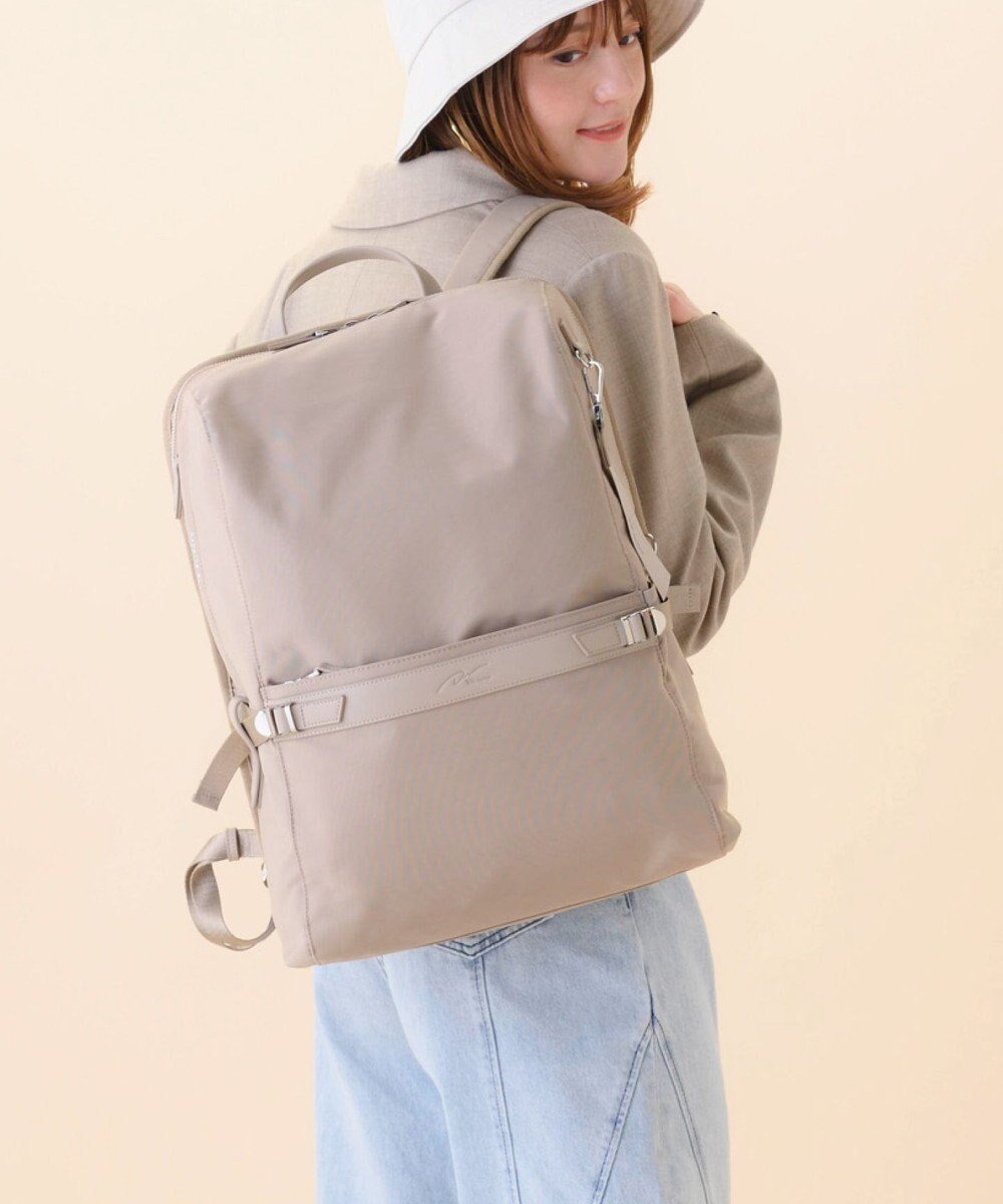 【エースバッグズアンドラゲッジ/ACE BAGS & LUGGAGE】のW .Day Night リッカ スクエアリュック B4サイズ 11713 ダブルアンドデイナイト ビジネスバッグ インテリア・キッズ・メンズ・レディースファッション・服の通販 founy(ファニー) 　ファッション　Fashion　レディースファッション　WOMEN　バッグ　Bag　コンパクト　Compact　傘　Umbrella　軽量　Lightweight　スエード　Suede　スクエア　Square　スリーブ　Sleeve　チャーム　Charm　バランス　Balance　フラップ　Flap　フロント　Front　ポケット　Pocket　リボン　Ribbon　リュック　Ruck Sack　ワーク　Work　おすすめ　Recommend　スーツケース キャリーケース　Suitcase　ビジネス 仕事 通勤　Business　【SALE】ベージュ|ID: prp329100004270738 ipo3291000000029677271