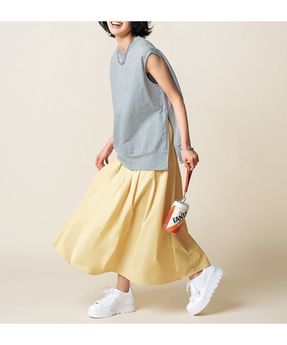 【アンフィーロ 自由区/UNFILO】のFINE MOVE タックフレアスカート インテリア・キッズ・メンズ・レディースファッション・服の通販 founy(ファニー) 　ファッション　Fashion　レディースファッション　Fashion for Women　スカート　Skirts　Aライン・フレアスカート　A-Line & Flared Skirts　イエロー　Yellow　春　Spring　洗える　Machine Washable　軽量　Lightweight, Ultra Light　ストレッチ　Stretch, Stretchy Fabric　タフタ　Taffeta, Structured Fabric　バランス　Balance, Style Balance　フィット　Fit, Slim Fit　S/S・春夏　SS, Spring/Summer, Warm Season　おすすめ　Recommended / Our Picks　夏　Summer　ライトイエロー|ID: prp329100004271769 ipo3291000000035594642