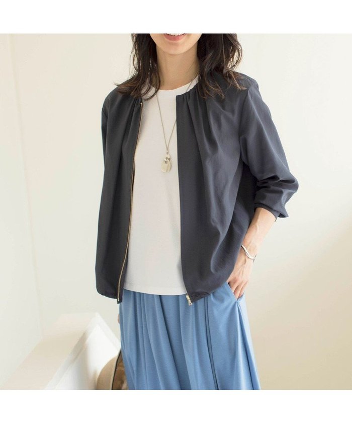 【ジェイ プレス/J.PRESS】の【洗える】80/1スパンタイプライター ノーカラー ブルゾン インテリア・キッズ・メンズ・レディースファッション・服の通販 founy(ファニー) https://founy.com/ ファッション Fashion レディースファッション Fashion for Women アウター Coat / Outerwear Collection レディースジャケット・軽アウター Jackets ブルゾンジャケット・スポーティアウター Blouson Jackets 春 Spring 洗える Machine Washable ギャザー Gathered, Ruffled シンプル Simple, Minimal ジップアップ Zip-Up, Full Zip ジャケット Jacket, Outerwear タイプライター Typewriter Fabric, Crisp Cotton フロント Front, Front Design ブルゾン Blouson, Bomber Jacket ポケット Pocket, Pocket Detail S/S・春夏 SS, Spring/Summer, Warm Season 夏 Summer ビジネス 仕事 通勤 Business / Work / Commuting |ID: prp329100004272612 ipo3291000000033542061