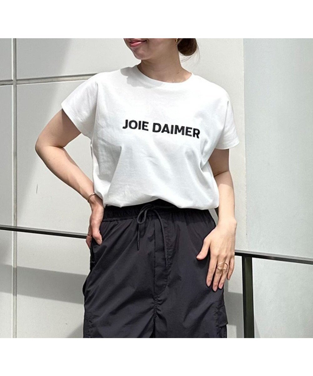【アンフィーロ 自由区/UNFILO】の【洗える/汗ジミ防止】BEAUTY FORM ロゴ刺繍フレンチスリーブTシャツ インテリア・キッズ・メンズ・レディースファッション・服の通販 founy(ファニー) 　ファッション　Fashion　レディースファッション　WOMEN　トップス・カットソー　Tops/Tshirt　シャツ/ブラウス　Shirts/Blouses　ロング / Tシャツ　T-Shirts　カットソー　Cut and Sewn　春　Spring　洗える　Washable　カットソー　Cut And Sew　軽量　Lightweight　ストレッチ　Stretch　スリーブ　Sleeve　フレンチ　French　S/S・春夏　Ss・Spring/Summer　おすすめ　Recommend　夏　Summer　エレガント 上品　Elegant　[NEW]白|ID: prp329100004273173 ipo3291000000031965194