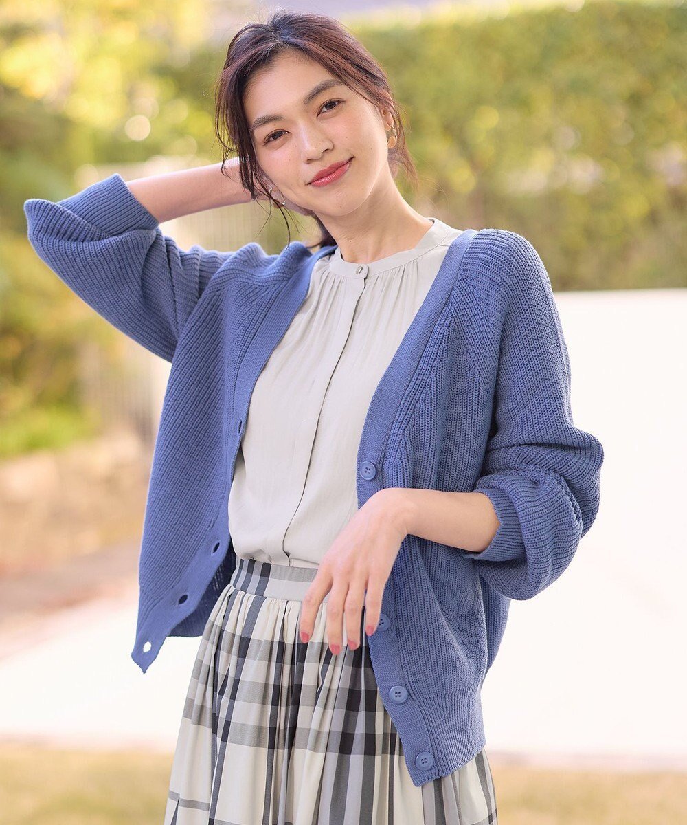 【エニー/ANY】のコットンVネックカーディガン インテリア・キッズ・メンズ・レディースファッション・服の通販 founy(ファニー) 　ファッション　Fashion　レディースファッション　Fashion for Women　トップス・カットソー　Cut & Sew Tops　カーディガン・羽織り　Layered Style Cardigans　Vネックトップス　V-Neck Tops / V-Cut Neckline Shirts　インナー　Innerwear　カーディガン　Cardigan, Knitwear　スリーブ　Sleeve, Long Sleeve / Short Sleeve　夏　Summer　春　Spring　S/S・春夏　SS, Spring/Summer, Warm Season　畦　Ribbed Knit　ブルー|ID: prp329100004274501 ipo3291000000033277200