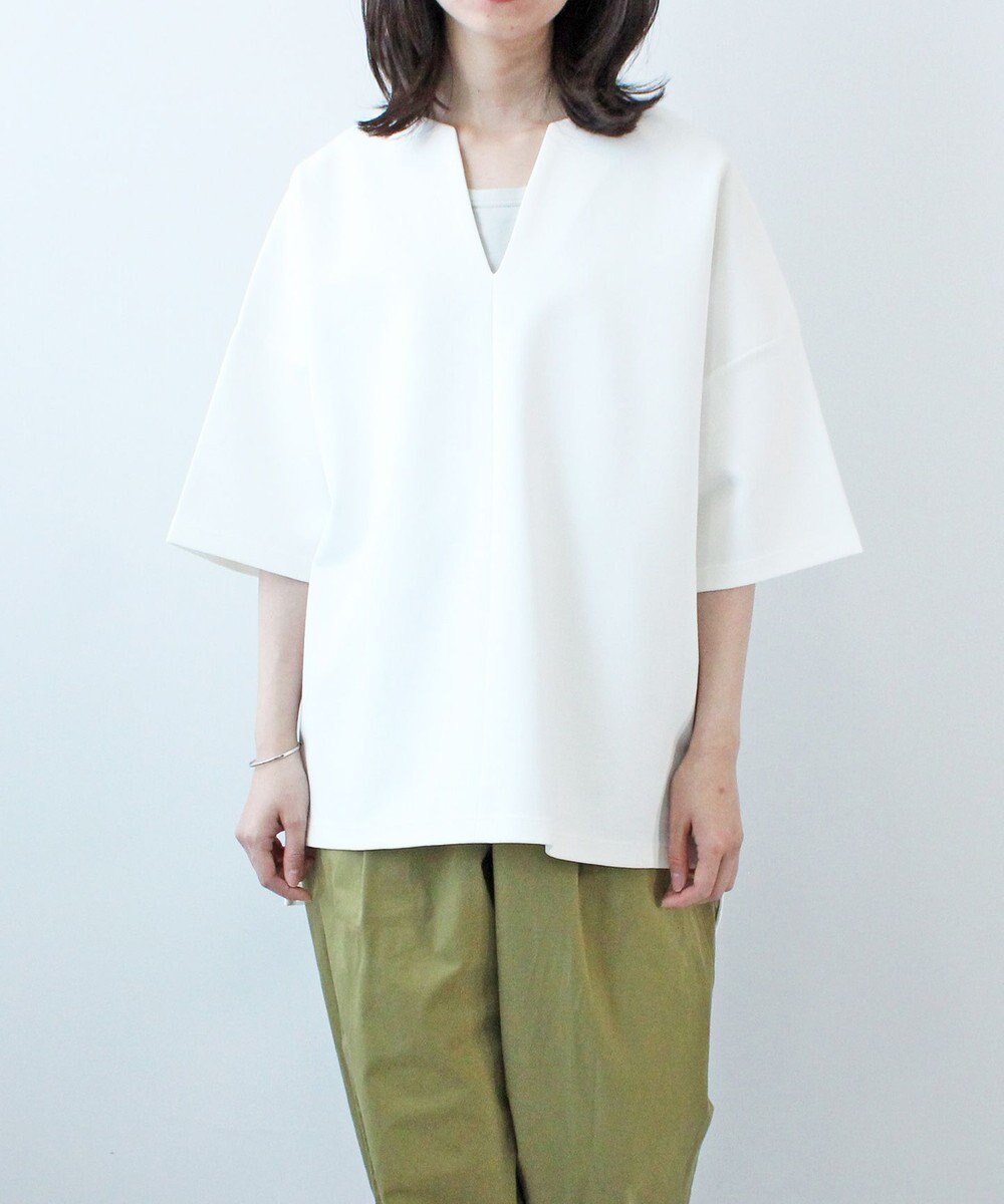 【ホワイトメイルズ/WHITE MAILS】のPAPER DOUBLE JERSEY KEY NECK T-シャツ インテリア・キッズ・メンズ・レディースファッション・服の通販 founy(ファニー) 　ファッション　Fashion　レディースファッション　WOMEN　トップス・カットソー　Tops/Tshirt　シャツ/ブラウス　Shirts/Blouses　ロング / Tシャツ　T-Shirts　カットソー　Cut and Sewn　カットソー　Cut And Sew　吸水　Water Absorption　抗菌　Antibacterial　軽量　Lightweight　シンプル　Simple　ジャージー　Jersey　冬　Winter　A/W・秋冬　Aw・Autumn/Winter・Fw・Fall-Winter　S/S・春夏　Ss・Spring/Summer　夏　Summer　オフホワイト|ID: prp329100004274811 ipo3291000000029709413