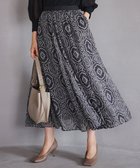 【23区/NIJYUSANKU】のオーナメントプリント ギャザースカート 人気、トレンドファッション・服の通販 founy(ファニー) ファッション Fashion レディースファッション Fashion for Women スカート Skirts 秋 Autumn カットソー Cut and Sewn Top ギャザー Gathered, Ruffled シルク Silk, 100% Silk シンプル Simple, Minimal スカーフ Scarf, Neckwear セットアップ Set-Up, Coordinated Outfit パターン Pattern, Design Print フラット Flat, Flat Shoes フランス France, French フレア Flare, Flared プリント Print, Printed Pattern ポケット Pocket, Pocket Detail モチーフ Motif, Design Theme A/W・秋冬 Autumn/Winter 冬 Winter / This Winter おすすめ Recommended / Our Picks 2024年 2024 2024-2025秋冬・A/W Autumn/Winter 2024–25 AW24–25 thumbnail グレープリント|ID: prp329100004275292 ipo3291000000034685550