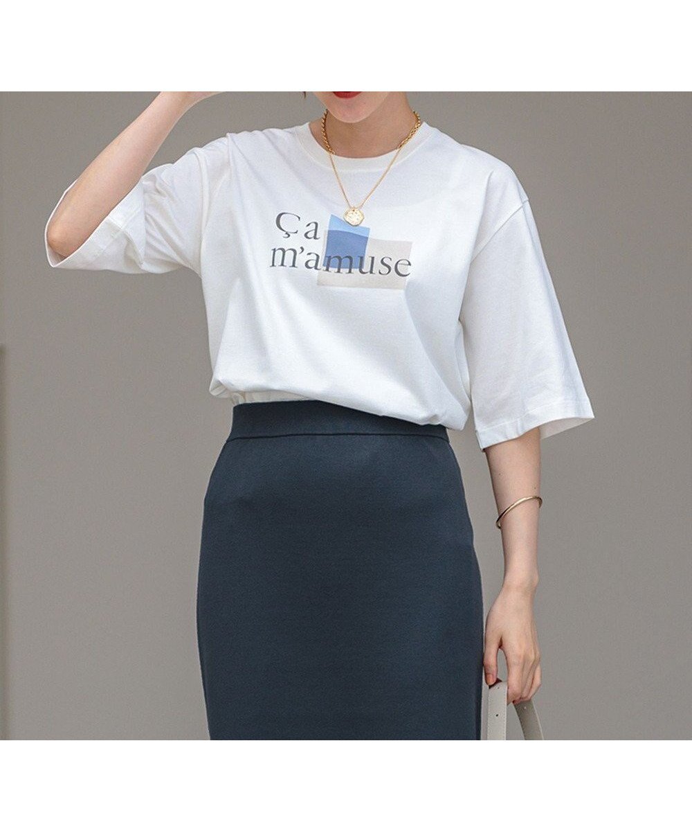 【23区/NIJYUSANKU】の【洗える】Ca mamuse ロゴ TEE インテリア・キッズ・メンズ・レディースファッション・服の通販 founy(ファニー) 　ファッション　Fashion　レディースファッション　WOMEN　トップス・カットソー　Tops/Tshirt　シャツ/ブラウス　Shirts/Blouses　ロング / Tシャツ　T-Shirts　カットソー　Cut and Sewn　2024年　2024　2024-2025秋冬・A/W　Aw/Autumn/Winter/Fw/Fall/2024-2025　インナー　Inner　カットソー　Cut And Sew　グラフィック　Graphic　スリット　Slit　プリント　Print　ボトム　Bottom　モチーフ　Motif　洗える　Washable　A/W・秋冬　Aw・Autumn/Winter・Fw・Fall-Winter　ホワイト系|ID: prp329100004275756 ipo3291000000032136946