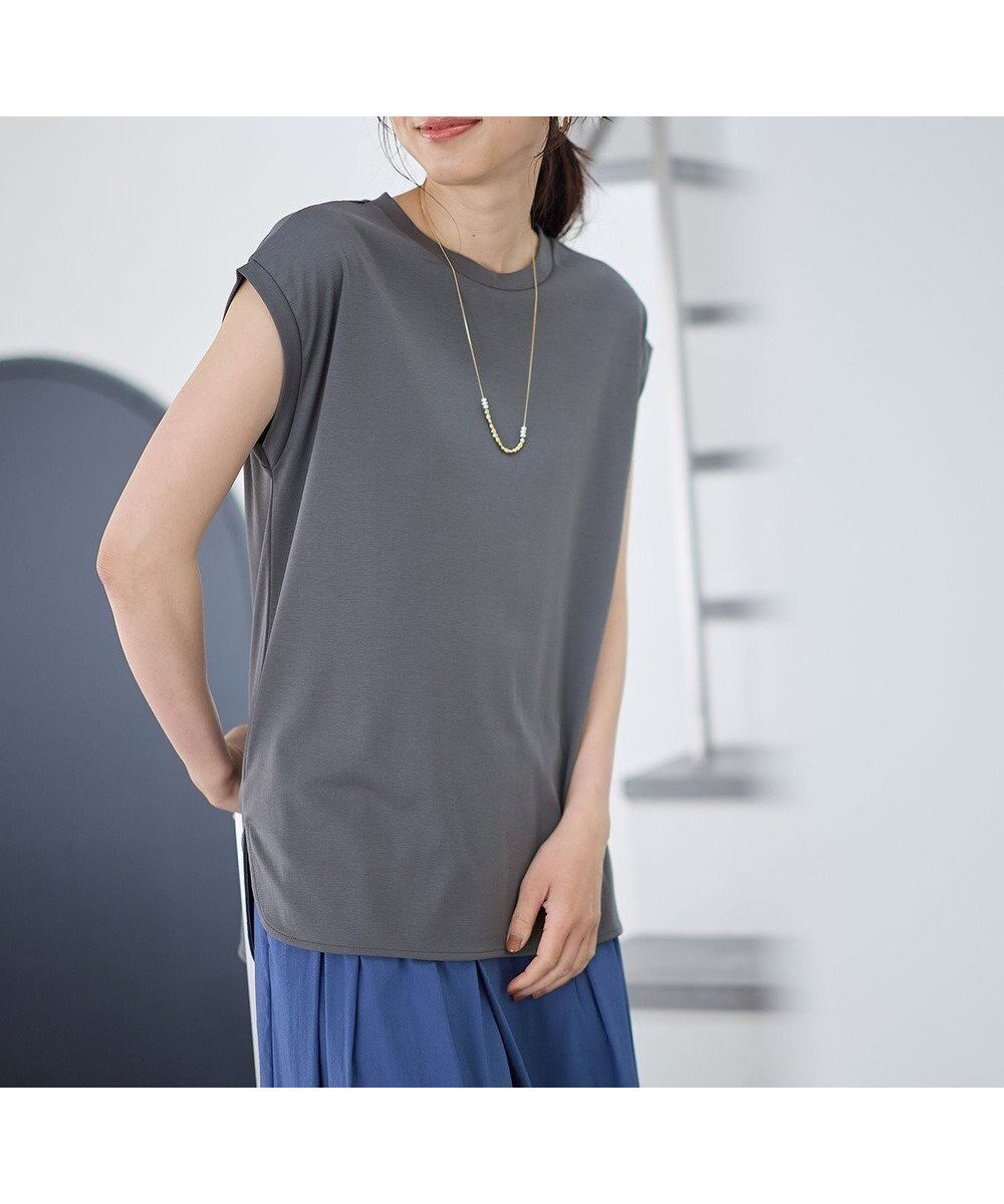 【エニー/ANY】の【汗ジミ防止加工】シルケットスムースノースリーブプルオーバー 人気、トレンドファッション・服の通販 founy(ファニー) 　ファッション　Fashion　レディースファッション　Fashion for Women　トップス・カットソー　Cut & Sew Tops　キャミソール&ノースリーブ　Camisoles & Sleeveless Tops　シャツ・ブラウス・オフィスカジュアル　Elegant Blouses & Button-Ups　ロングTシャツ・Tシャツ　Longline T-Shirts & Tees　カジュアルプルオーバー・ニットトップス　Pullovers & Knit Tops / Casual Pullovers　カットソー・ベーシックTシャツ　Cut-and-Sewn Tops / Stretch Tees & Basics　おすすめ　Recommended / Our Picks　インナー　Innerwear　カットソー　Cut and Sewn Top　シンプル　Simple, Minimal　スリット　Slit, Slit Detail　スリーブ　Sleeve, Long Sleeve / Short Sleeve　デニム　Denim, Jeans Material　ノースリーブ　Sleeveless, No-Sleeve　フレンチ　French, French Style　ベーシック　Basic, Essential　夏　Summer　春　Spring　S/S・春夏　SS, Spring/Summer, Warm Season　 other-1|ID: prp329100004276336 ipo3291000000034685639