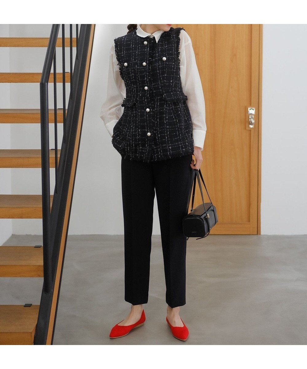 【アンフィーロ 自由区/UNFILO】のハイウエストテーパードパンツ インテリア・キッズ・メンズ・レディースファッション・服の通販 founy(ファニー) ファッション Fashion レディースファッション Fashion for Women パンツ Pants & Trousers コンパクト Compact, Small Size ストレッチ Stretch, Stretchy Fabric スリット Slit, Slit Detail 夏 Summer 春 Spring S/S・春夏 SS, Spring/Summer, Warm Season ブラック|ID: prp329100004282909 ipo3291000000035773043