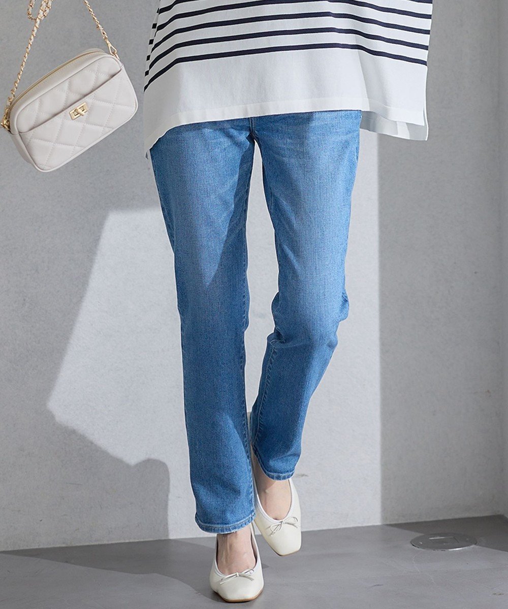 【23区/NIJYUSANKU】の【CLASSY.6月号掲載/杏さん着用】23区DENIM ボーイフィット パンツ インテリア・キッズ・メンズ・レディースファッション・服の通販 founy(ファニー) 　雑誌掲載アイテム　Magazine Items　ファッション雑誌　Fashion Magazines　クラッシィ　CLASSY.　ファッション　Fashion　レディースファッション　WOMEN　パンツ　Pants　デニムパンツ　Denim Pants　ヴィンテージ　Vintage　シルケット　Mercerization　ジャケット　Jacket　ジーンズ　Jeans　スキニー　Skinny　ストレッチ　Stretch　ストレート　Straight　雑誌　Magazine　デニム　Denim　定番　Standard　フィット　Fit　6月号　June Issue　A/W・秋冬　Aw・Autumn/Winter・Fw・Fall-Winter　S/S・春夏　Ss・Spring/Summer　再入荷　Restock/Back In Stock/Re Arrival　夏　Summer　2023春夏・S/S　Ss,Spring/Summer,2023　2023年　2023　スカイブルー系|ID: prp329100004284257 ipo3291000000031707286