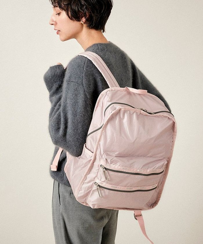 【レスポートサック/LeSportsac】のFUNCTIONAL BACKPACK/シルバーピンクC インテリア・キッズ・メンズ・レディースファッション・服の通販 founy(ファニー) https://founy.com/ ファッション Fashion レディースファッション WOMEN バッグ Bag アウトドア Outdoor クッション Cushion 軽量 Lightweight シルバー Silver シンプル Simple スタイリッシュ Stylish トラベル Travel 定番 Standard 人気 Popularity プリント Print ポケット Pocket 無地 Plain Color リュック Ruck Sack おすすめ Recommend 旅行 Travel ビジネス 仕事 通勤 Business |ID: prp329100004285058 ipo3291000000029748385