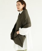 【ケーダブルディー/KWD】の【日本製/UNISEX】DOWN SHAWL ポーランドホワイトグースダウンショール 人気、トレンドファッション・服の通販 founy(ファニー) ファッション Fashion レディースファッション WOMEN キルト Quilt ショール Shawl ストール Stall ダウン Down ハンド Hand パターン Pattern フェザー Feather フロント Front ベスト Vest ポケット Pocket マフラー Scarf ユニセックス Unisex A/W・秋冬 Aw・Autumn/Winter・Fw・Fall-Winter 日本製 Made In Japan thumbnail カーキ|ID: prp329100004287462 ipo3291000000029759342