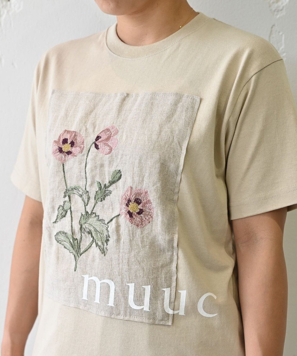 【ムーク/muuc】の〈コットン100% 透けにくい厚みの6.2オンス〉ポピー花刺繍の Tシャツ インテリア・キッズ・メンズ・レディースファッション・服の通販 founy(ファニー) 　ファッション　Fashion　レディースファッション　WOMEN　トップス・カットソー　Tops/Tshirt　シャツ/ブラウス　Shirts/Blouses　ロング / Tシャツ　T-Shirts　カットソー　Cut and Sewn　カットソー　Cut And Sew　キャンバス　Canvas　クラシック　Classic　シルク　Silk　定番　Standard　手編み　Hand Knitting　パターン　Pattern　プリント　Print　A/W・秋冬　Aw・Autumn/Winter・Fw・Fall-Winter　再入荷　Restock/Back In Stock/Re Arrival　S/S・春夏　Ss・Spring/Summer　夏　Summer　ベージュ|ID: prp329100004290860 ipo3291000000030011646