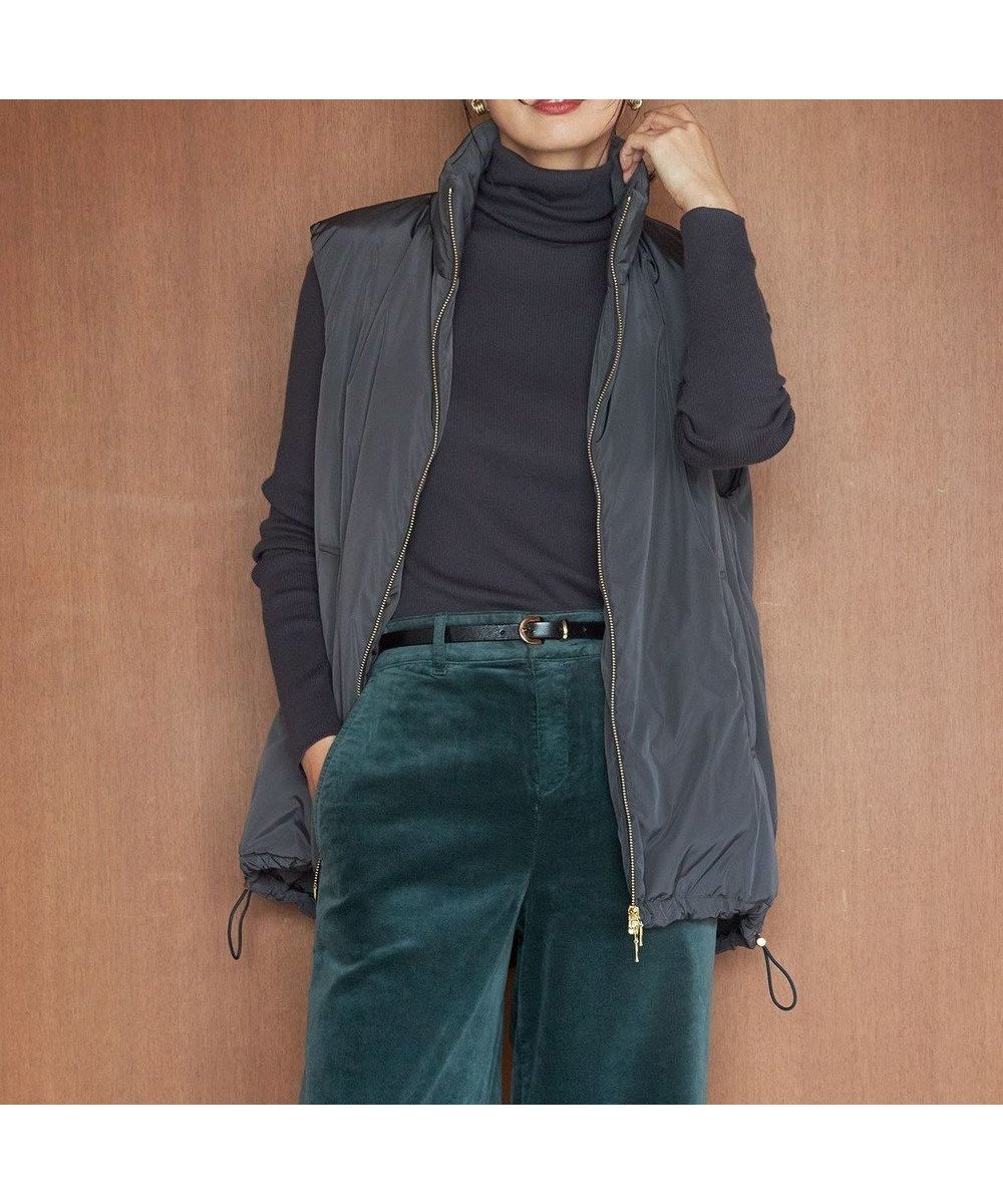 【23区/NIJYUSANKU】の【洗える】中綿 パティング ベスト インテリア・キッズ・メンズ・レディースファッション・服の通販 founy(ファニー) 　ファッション　Fashion　レディースファッション　WOMEN　アウター　Coat Outerwear　ジャケット　Jackets　洗える　Washable　シンプル　Simple　ジャケット　Jacket　タフタ　Taffeta　トレンド　Trend　フェミニン　Feminine　ベスト　Vest　A/W・秋冬　Aw・Autumn/Winter・Fw・Fall-Winter　冬　Winter　おすすめ　Recommend　2023年　2023　2023-2024秋冬・A/W　Aw/Autumn/Winter//Fw/Fall-Winter/2023-2024　グレー系|ID: prp329100004291143 ipo3291000000031889566