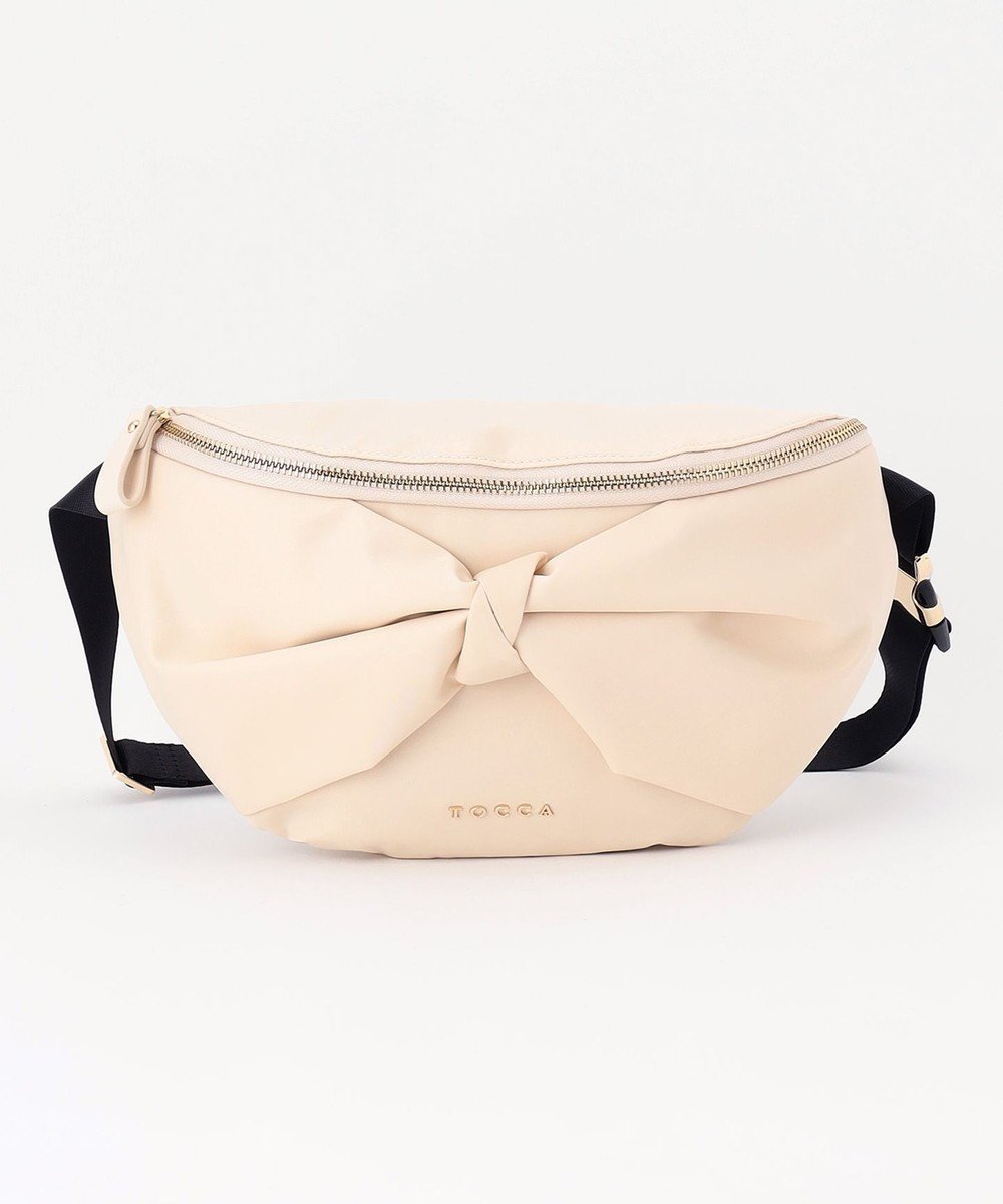 【トッカ/TOCCA】の【撥水】RIBBON KNOT BODY BAG ボディバッグ インテリア・キッズ・メンズ・レディースファッション・服の通販 founy(ファニー) 　ファッション　Fashion　レディースファッション　Fashion for Women　バッグ　Bags　ポーチ&ミニバッグ　Pouches & Mini Bags　センター　Center, Center Line　トレンド　Trend, Trending Now　ドレス　Dress, One-Piece　ポーチ　Pouch, Small Case　リボン　Ribbon, Bow　リュクス　Luxury, Elegant, High-End, Chic　ロマンティック　Romantic, Feminine Style　春　Spring　アイボリー系|ID: prp329100004291330 ipo3291000000030804281
