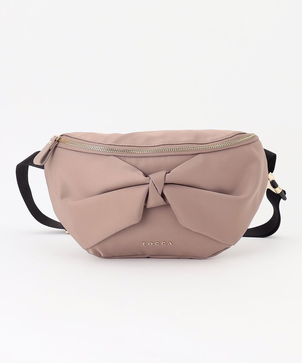 【トッカ/TOCCA】の【撥水】RIBBON KNOT BODY BAG ボディバッグ インテリア・キッズ・メンズ・レディースファッション・服の通販 founy(ファニー) 　ファッション　Fashion　レディースファッション　Fashion for Women　バッグ　Bags　ポーチ&ミニバッグ　Pouches & Mini Bags　センター　Center, Center Line　トレンド　Trend, Trending Now　ドレス　Dress, One-Piece　ポーチ　Pouch, Small Case　リボン　Ribbon, Bow　リュクス　Luxury, Elegant, High-End, Chic　ロマンティック　Romantic, Feminine Style　春　Spring　ベージュ系1|ID: prp329100004291330 ipo3291000000030804282
