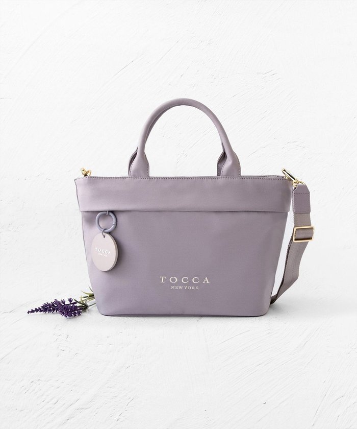 【トッカ/TOCCA】の【WEB限定&一部店舗限定】【撥水】ARIA TOTE M トートバッグ M インテリア・キッズ・メンズ・レディースファッション・服の通販 founy(ファニー) https://founy.com/ ファッション Fashion レディースファッション Ladies' Fashion Online バッグ Bag クラウン Crown コレクション Collection シューズ Shoes シリコン Silicon ジップ Zip スポーツ Sports 財布 Wallet チャーム Charm フェミニン Feminine フロント Front ポケット Pocket リラックス Relax 旅行 Travel |ID: prp329100004293341 ipo3291000000032273841