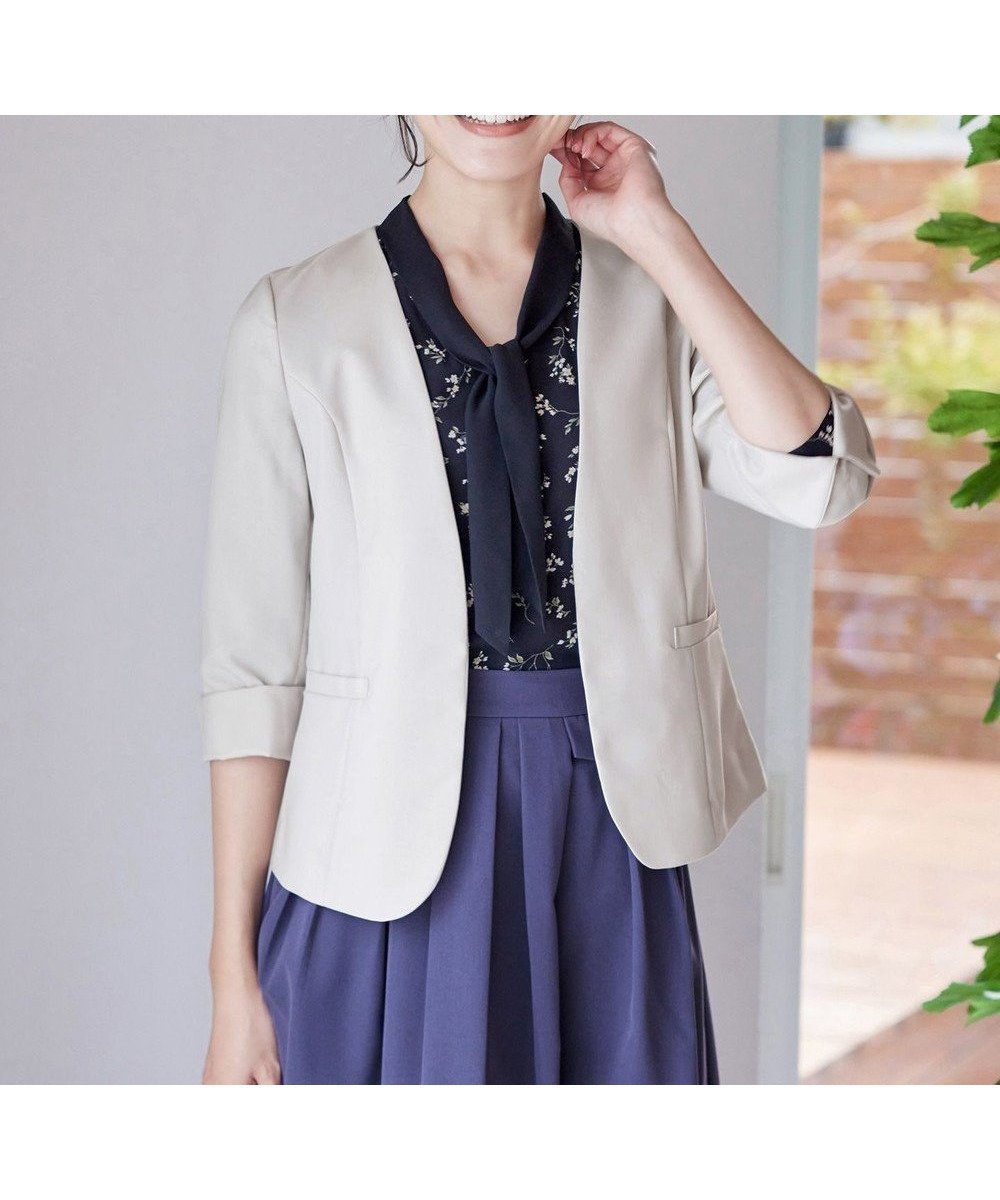 【ティアクラッセ/Tiaclasse】の【吸水速乾・接触冷感・UVケア・防シワ・洗える】カチオンカラーレスジャケット インテリア・キッズ・メンズ・レディースファッション・服の通販 founy(ファニー) ファッション Fashion レディースファッション Fashion for Women アウター Coat / Outerwear Collection レディースジャケット・軽アウター Jackets ノーカラージャケット / シンプル上品コーデ Collarless Jackets 春 Spring 洗える Machine Washable 吸水 Absorbent, Quick-Dry シャンブレー Chambray, Denim-Like Fabric シンプル Simple, Minimal ジャケット Jacket, Outerwear チュニック Tunic, Long Top ポケット Pocket, Pocket Detail S/S・春夏 SS, Spring/Summer, Warm Season 再入荷 Restock / Back in Stock 夏 Summer 新作・新入荷 New Arrivals / New In ビジネス 仕事 通勤 Business / Work / Commuting グレージュ|ID: prp329100004295337 ipo3291000000036250488