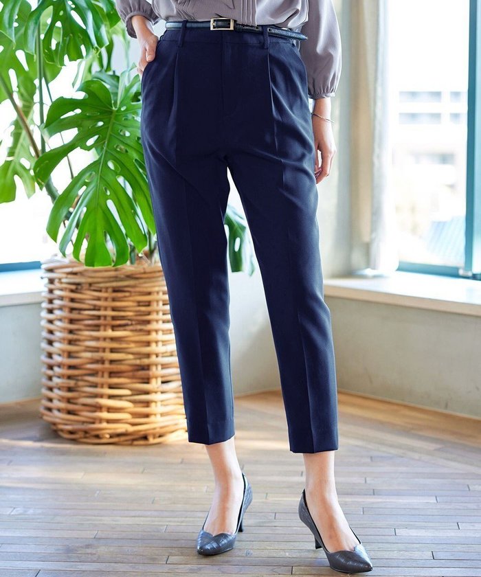 【ティアクラッセ/Tiaclasse】の【小倉優子さん着用・ダブルクロス・洗える】テーパードパンツ インテリア・キッズ・メンズ・レディースファッション・服の通販 founy(ファニー) https://founy.com/ ファッション Fashion レディースファッション Fashion for Women パンツ Pants & Trousers ウォッシャブル Machine Washable 春 Spring 洗える Machine Washable 秋 Autumn シンプル Simple, Minimal ジャケット Jacket, Outerwear ストレッチ Stretch, Stretchy Fabric スラックス Slacks, Dress Pants セットアップ Set-Up, Coordinated Outfit センター Center, Center Line ダブル Double, Double-Breasted テーパード Tapered, Tapered Pants フォーマル Formal, Dressy ポケット Pocket, Pocket Detail 無地 Plain, Solid Color 楽ちん Easy Fit, Comfortable 冬 Winter / This Winter A/W・秋冬 Autumn/Winter S/S・春夏 SS, Spring/Summer, Warm Season おすすめ Recommended / Our Picks 夏 Summer ビジネス 仕事 通勤 Business / Work / Commuting |ID: prp329100004296636 ipo3291000000033542487