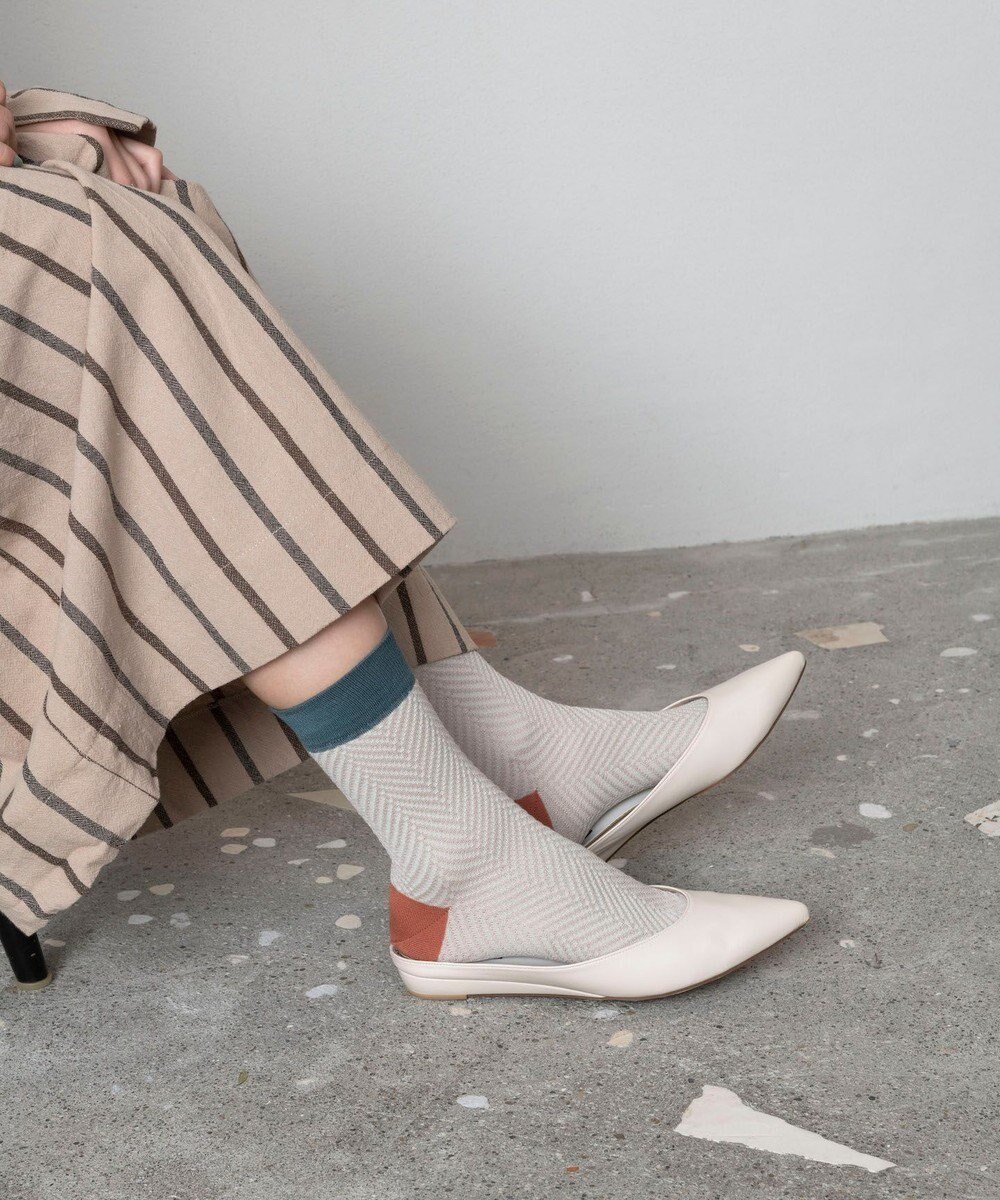 【トリコテ/Tricote】のHERRINGBONE BUMPY SOCKS/ヘリンボーンパンビーソックス インテリア・キッズ・メンズ・レディースファッション・服の通販 founy(ファニー) 　ファッション　Fashion　レディースファッション　WOMEN　ソックス　Socks　レッグウェア　Legwear　おすすめ　Recommend　シンプル　Simple　ソックス　Socks　タンブラー　Tumbler　フラット　Flat　モチーフ　Motif　82BEIGE|ID: prp329100004296667 ipo3291000000029801526