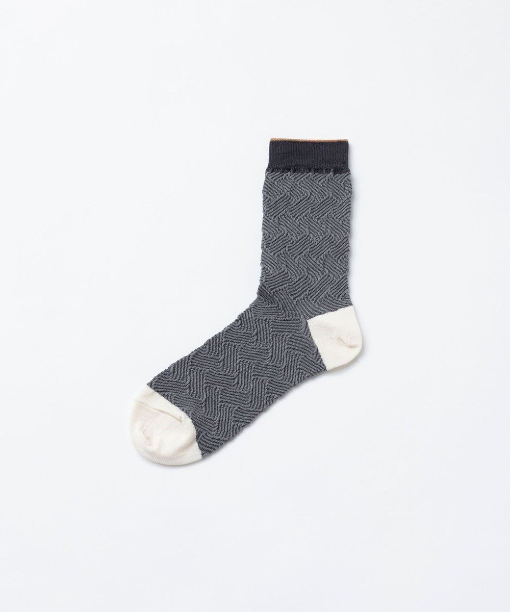 【トリコテ/Tricote】のBUMPY KNIT SOCKS / バンピーニットソックス インテリア・キッズ・メンズ・レディースファッション・服の通販 founy(ファニー) 　ファッション　Fashion　レディースファッション　WOMEN　ソックス　Socks　レッグウェア　Legwear　おすすめ　Recommend　スーツ　Suit　ソックス　Socks　タンブラー　Tumbler　フラット　Flat　モチーフ　Motif　エレガント 上品　Elegant　95GRAY|ID: prp329100004298257 ipo3291000000029807128