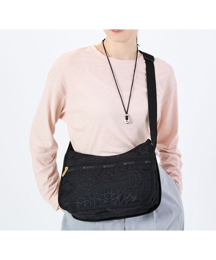 【レスポートサック/LeSportsac】の【日本限定】CLASSIC HOBO/パフィーブロッサムズ インテリア・キッズ・メンズ・レディースファッション・服の通販 founy(ファニー) https://founy.com/ ファッション Fashion レディースファッション Fashion for Women クラシカル Classical, Vintage-Inspired ショルダー Shoulder, Shoulder Strap ポケット Pocket, Pocket Detail ポーチ Pouch, Small Case 人気 Popular, Best Seller |ID: prp329100004300284 ipo3291000000033351322