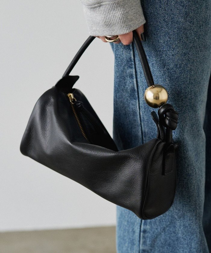 【ラシット/russet】の【新色追加】《russet×BEARDSLEY》2wayミニショルダーバッグ(CE-1488) インテリア・キッズ・メンズ・レディースファッション・服の通販 founy(ファニー) https://founy.com/ ファッション Fashion レディースファッション WOMEN コレクション Collection コンパクト Compact 軽量 Lightweight ショルダー Shoulder 財布 Wallet 定番 Standard ハンド Hand バランス Balance フォルム Form プリント Print ポケット Pocket ワーク Work 再入荷 Restock/Back In Stock/Re Arrival おすすめ Recommend 日本製 Made In Japan 2025年 2025 2025春夏・S/S Ss,Spring/Summer,2025 |ID: prp329100004300374 ipo3291000000031762158