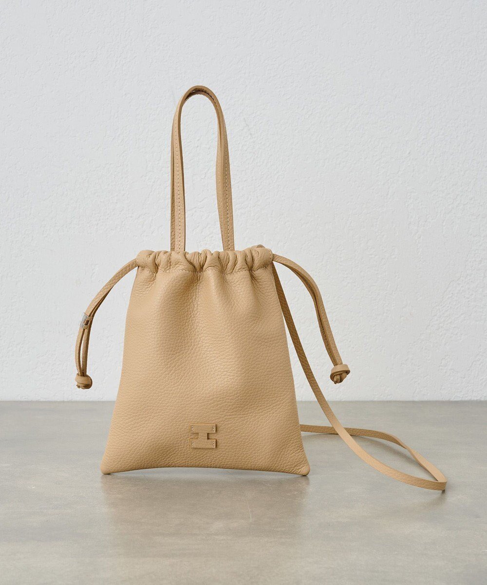 【イアクッチ/IACUCCI】の【BEST SELLER】グラネッロ 2WAYTOTE CERVO 人気、トレンドファッション・服の通販 founy(ファニー) 　ファッション　Fashion　レディースファッション　Fashion for Women　バッグ　Bags　イエロー　Yellow　春　Spring　コレクション　Collection, Seasonal Line　コンパクト　Compact, Small Size　巾着　Drawstring Bag, Kinchaku　パープル　Purple, Violet　フロント　Front, Front Design　ポーチ　Pouch, Small Case　メタル　Metal, Metal Parts　リップ　Lip, Lip Motif　ワンポイント　One Point, Statement Accent　S/S・春夏　SS, Spring/Summer, Warm Season　夏　Summer　 other-1|ID: prp329100004300478 ipo3291000000034768663
