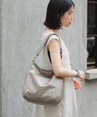 【ラシット/russet】のラージショルダーバッグ【クラウズナイロン】(CE-1468) 人気、トレンドファッション・服の通販 founy(ファニー) ファッション Fashion レディースファッション Fashion for Women 傘 Umbrella, Parasol サテン Satin, Glossy Fabric シンプル Simple, Minimal 財布 Wallet, Purse タオル Towel, Bath Towel 手帳 Planner, Notebook ハンカチ Handkerchief, Hanky プレート Plate, Dish ポケット Pocket, Pocket Detail ポーチ Pouch, Small Case マグネット Magnet, Magnetic Closure モチーフ Motif, Design Theme 無地 Plain, Solid Color 再入荷 Restock / Back in Stock おすすめ Recommended / Our Picks 日本製 Made In Japan エレガント 上品 Elegant thumbnail Gray|ID: prp329100004301322 ipo3291000000032695614