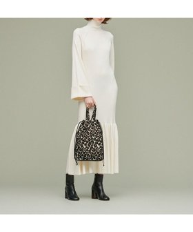 【アンクレイヴ/uncrave】 【uncrave WHITE】シルキーウール 袖ボリューム ワンピース人気、トレンドファッション・服の通販 founy(ファニー) ファッション Fashion レディースファッション WOMEN ワンピース Dress ニットワンピース Knit Dresses 畦 Ridge ギャザー Gather シルク Silk シルケット Mercerization スマート Smart 雑誌 Magazine 人気 Popularity フィット Fit フォルム Form フレア Flare A/W・秋冬 Aw・Autumn/Winter・Fw・Fall-Winter 再入荷 Restock/Back In Stock/Re Arrival |ID:prp329100004313385