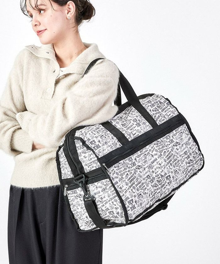 【レスポートサック/LeSportsac】のDELUXE LG WEEKENDER/エヌワイシーアイコニックグラフィックス インテリア・キッズ・メンズ・レディースファッション・服の通販 founy(ファニー) https://founy.com/ ファッション Fashion レディースファッション WOMEN ニューヨーク New York ボストンバッグ Boston Bag ポケット Pocket モチーフ Motif モノトーン Monotone NEW・新作・新着・新入荷 New Arrivals 旅行 Travel |ID: prp329100004318569 ipo3291000000029957810