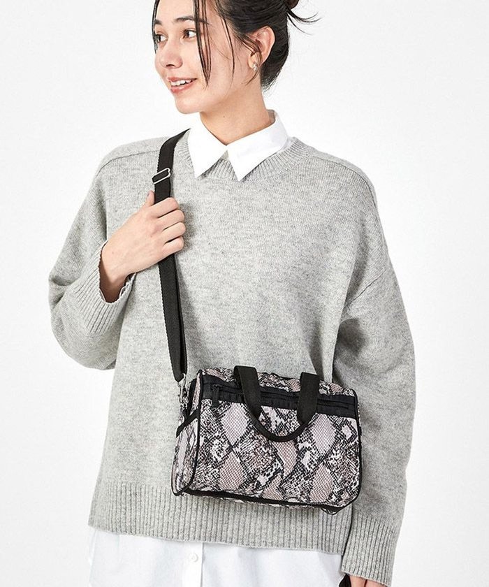 【レスポートサック/LeSportsac】のEVERYDAY SM SATCHEL/ミスティックオフィディアン インテリア・キッズ・メンズ・レディースファッション・服の通販 founy(ファニー) https://founy.com/ ファッション Fashion レディースファッション WOMEN アウトドア Outdoor コンパクト Compact 財布 Wallet ハンドバッグ Handbag パイソン Python ボストンバッグ Boston Bag ポケット Pocket NEW・新作・新着・新入荷 New Arrivals おすすめ Recommend 旅行 Travel エレガント 上品 Elegant |ID: prp329100004318571 ipo3291000000029957814