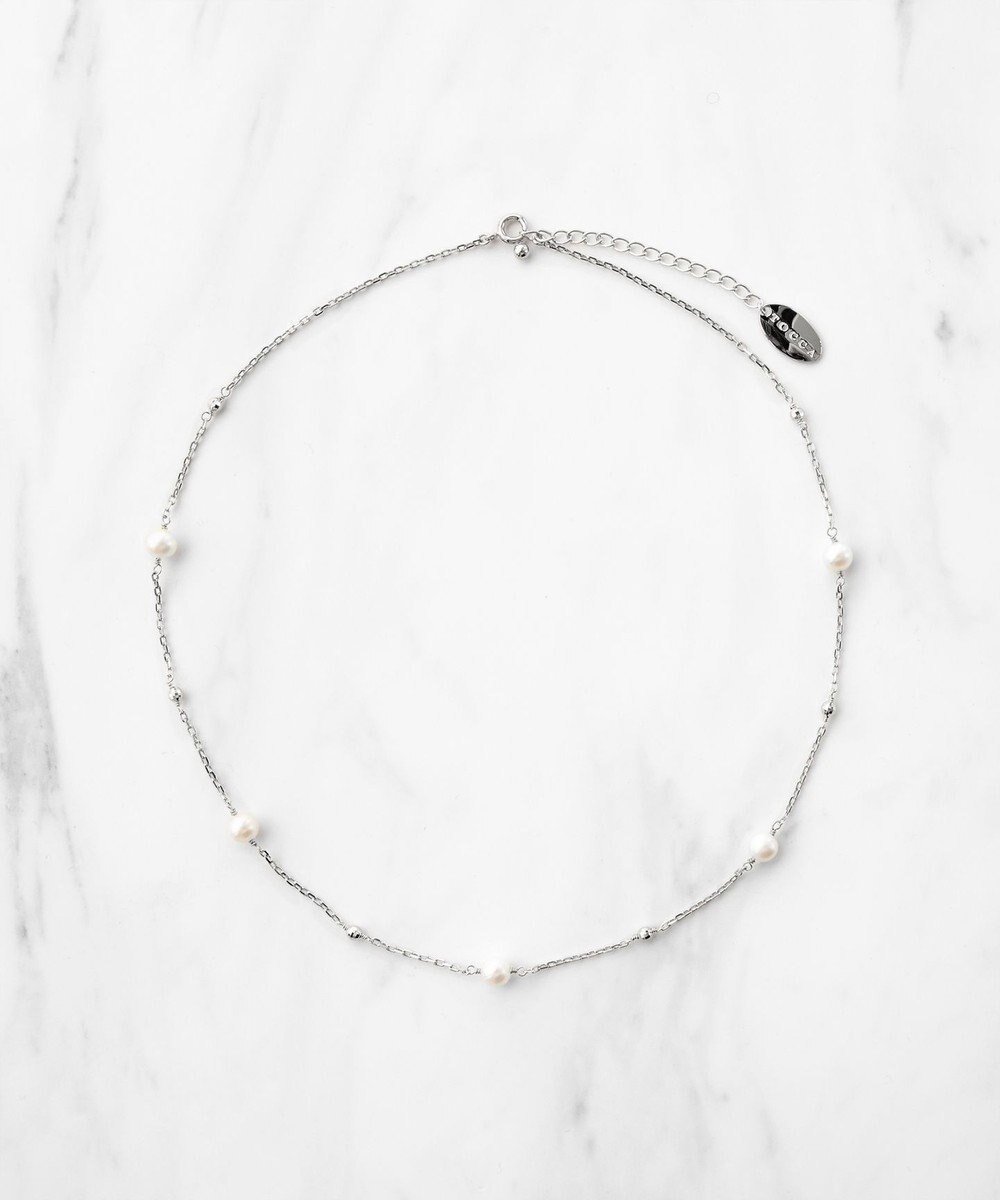 【トッカ/TOCCA】のWALTZ PEARL NECKLACE 淡水パール ネックレス インテリア・キッズ・メンズ・レディースファッション・服の通販 founy(ファニー) 　ファッション　Fashion　レディースファッション　WOMEN　ジュエリー　Jewelry　ネックレス　Necklaces　冬　Winter　おすすめ　Recommend　アクセサリー　Accessories　ギフト プレゼント　Gift Present　シンプル　Simple　チェーン　Chain　ネックレス　Necklace　パール　Pearl　ポーチ　Pouch　リュクス　Luxe　A/W・秋冬　Aw・Autumn/Winter・Fw・Fall-Winter　シルバー系|ID: prp329100004318614 ipo3291000000031687061