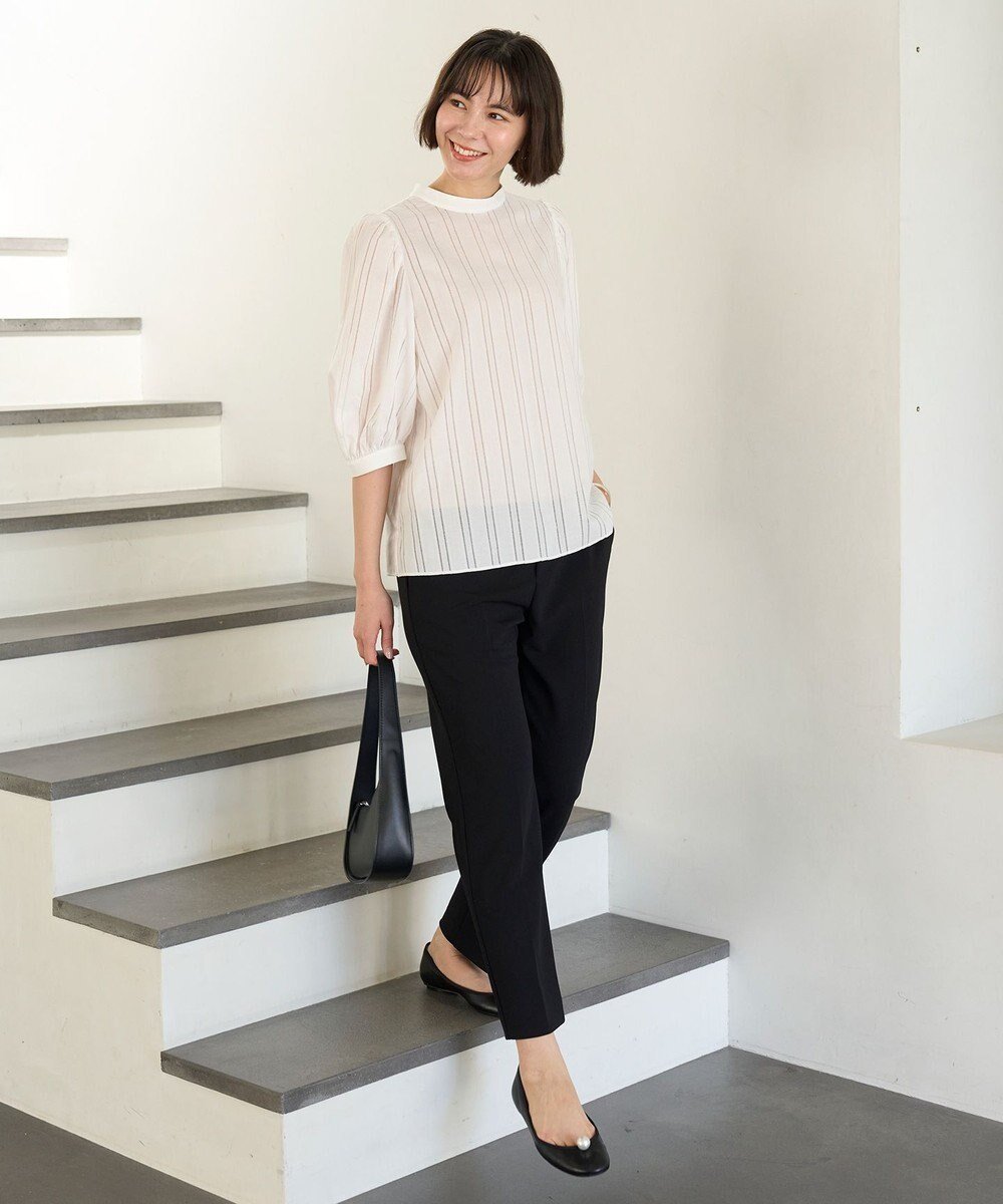 【アンフィーロ 自由区/UNFILO】の【WEB限定】BEAUTY MOVE センタープレス テーパードパンツ インテリア・キッズ・メンズ・レディースファッション・服の通販 founy(ファニー) 　ファッション　Fashion　レディースファッション　Fashion for Women　パンツ　Pants & Trousers　ジョーゼット　Georgette, Semi-Sheer Fabric　ストレッチ　Stretch, Stretchy Fabric　センター　Center, Center Line　リラックス　Relax, Relaxed Fit　A/W・秋冬　Autumn/Winter　S/S・春夏　SS, Spring/Summer, Warm Season　夏　Summer　エレガント 上品　Elegant　ブラック|ID: prp329100004336358 ipo3291000000032297285