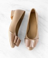 【トッカ/TOCCA】のBIG RIBBON FLATSHOES フラットシューズ 人気、トレンドファッション・服の通販 founy(ファニー) ファッション Fashion レディースファッション WOMEN 2023年 2023 2023春夏・S/S Ss,Spring/Summer,2023 エナメル Enamel クッション Cushion シューズ Shoes スタイリッシュ Stylish フェミニン Feminine フォルム Form フラット Flat フロント Front ベーシック Basic モダン Modern リボン Ribbon リュクス Luxe 再入荷 Restock/Back In Stock/Re Arrival 夏 Summer S/S・春夏 Ss・Spring/Summer ビジネス 仕事 通勤 Business |ID:prp329100004336398