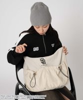 【ウィゴー/WEGO】の【ユニセックス着用ITEM】別注MLBドロストポケットショルダー 人気、トレンドファッション・服の通販 founy(ファニー) ファッション Fashion レディースファッション WOMEN シンプル Simple スポーツ Sports スマホ Smartphone フロント Front ポケット Pocket 別注 Special Order メンズ Mens NEW・新作・新着・新入荷 New Arrivals おすすめ Recommend |ID:prp329100004338566