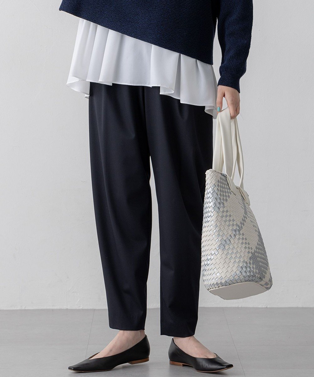 【23区/NIJYUSANKU】の【セットアップ対応/洗える】ライトクロス コクーン パンツ 人気、トレンドファッション・服の通販 founy(ファニー) 　ファッション　Fashion　レディースファッション　Fashion for Women　セットアップ　Matching Sets　レディースパンツ・ボトムス　Pants & Trousers / Bottoms　春　Spring　洗える　Machine Washable　カットソー　Cut and Sewn Top　コクーン　Cocoon, Cocoon Silhouette　ジャケット　Jacket, Outerwear　ストレッチ　Stretch, Stretchy Fabric　セットアップ　Set-Up, Coordinated Outfit　ツイル　Twist, Twisted Detail　ドレープ　Drape, Draping Fabric　フラット　Flat, Flat Shoes　フロント　Front, Front Design　ワイド　Wide, Wide Fit　S/S・春夏　SS, Spring/Summer, Warm Season　おすすめ　Recommended / Our Picks　夏　Summer　エレガント 上品　Elegant　2025年　2025　2025春夏・S/S　Spring/Summer 2025 SS25　 other-1|ID: prp329100004341764 ipo3291000000035712728